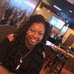 Meet your Posher, Twyla